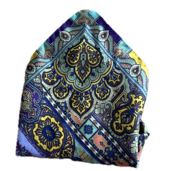 ETRO silk pocket square - Picture 3 of 5